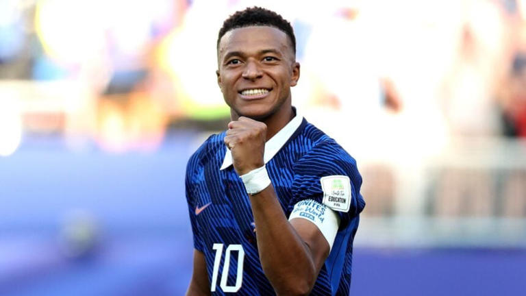 Kilian Mbappé, com 10 gols, termina como artilheiro da Copa de 2026