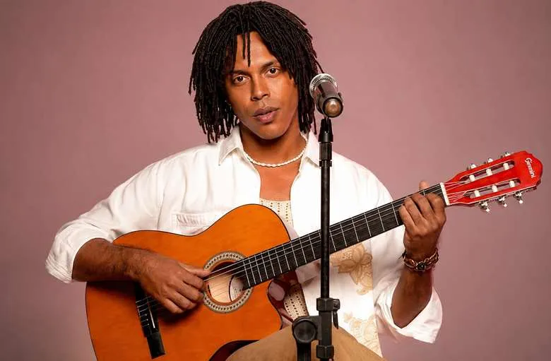 “Djavan – O Musical: Vidas pra Contar” chega a São Luís nos dias 11, 12 e 13 de setembro O espetáculo celebra trajetória de sucesso, reconhecimento de público e indicações a importantes prêmios do teatro brasileiro