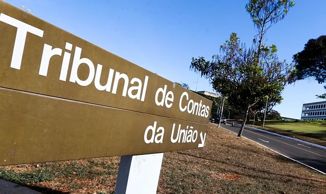 TCU entrega à Justiça Eleitoral lista com mais de seis mil gestores com contas irregulares