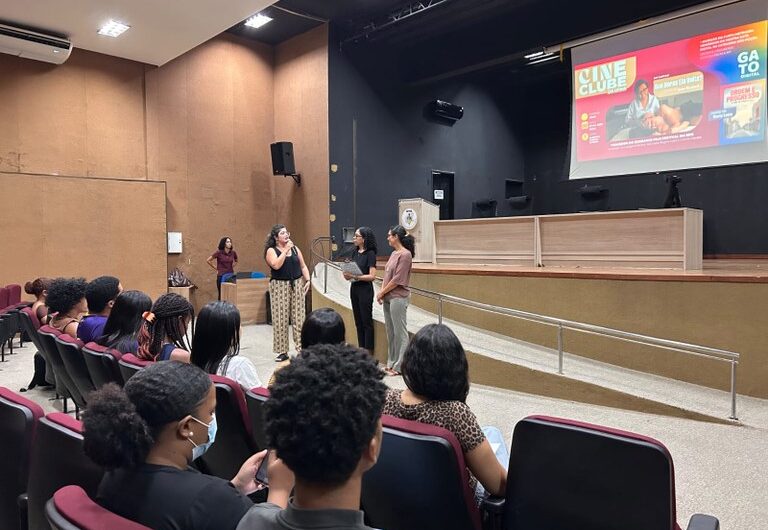 UFMA promove Cineclube com exibição de obras sobre relações de trabalho e sociais
