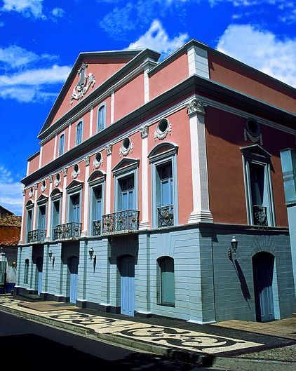 Teatro Arthur Azevedo celebra legado de Arthur Azevedo com grande exposição em São Luís