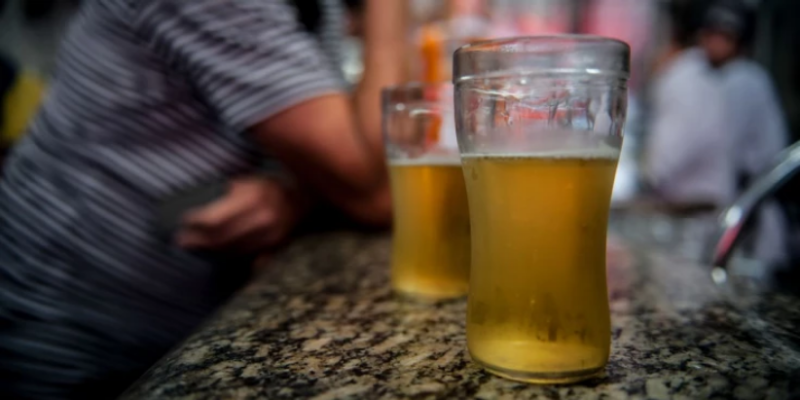 Bico seco no domingo de eleição! Maranhão e mais seis estados tem proibição total pra venda de bebida alcoólica. Se for beber em casa, não dirija pra ir votar!
